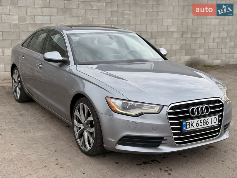 Седан Audi A6 2013 в Дубровице