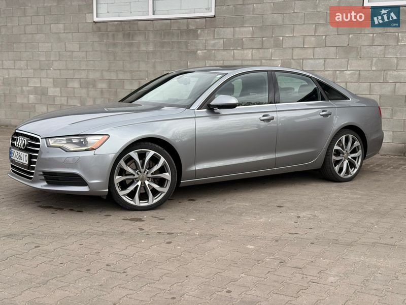 Седан Audi A6 2013 в Дубровице