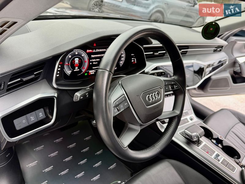 Универсал Audi A6 2019 в Киеве