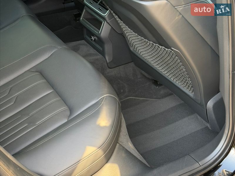 Седан Audi A6 2020 в Луцьку