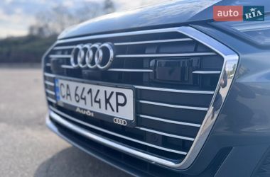 Седан Audi A6 2020 в Умані