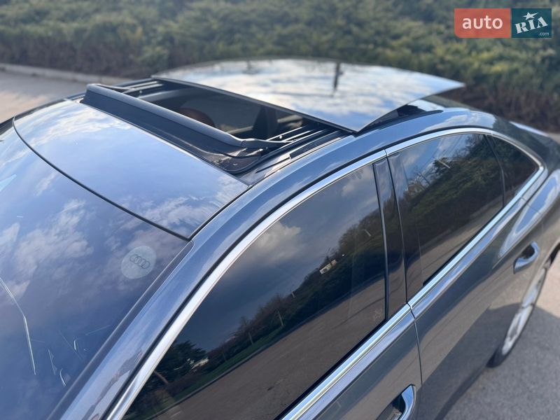 Седан Audi A6 2020 в Умані