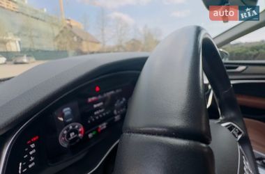 Седан Audi A6 2020 в Умані