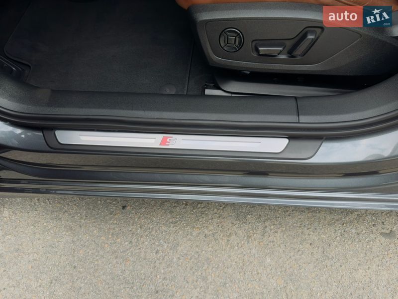 Седан Audi A6 2020 в Умані