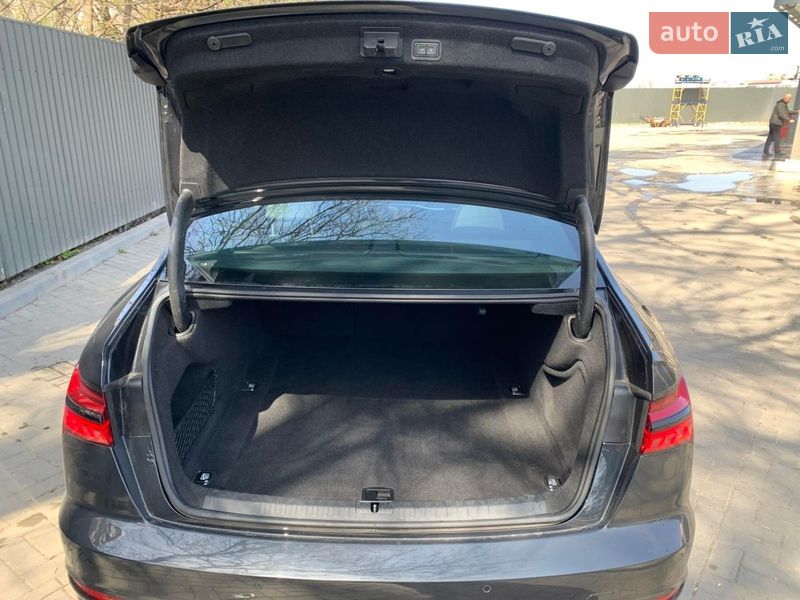 Седан Audi A6 2023 в Хмельницком