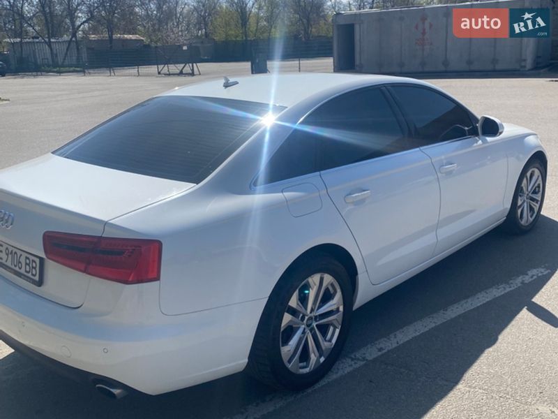 Седан Audi A6 2013 в Днепре