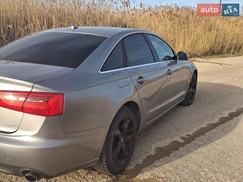 Седан Audi A6 2014 в Львове