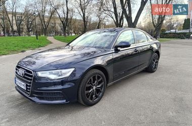 Седан Audi A6 2012 в Киеве