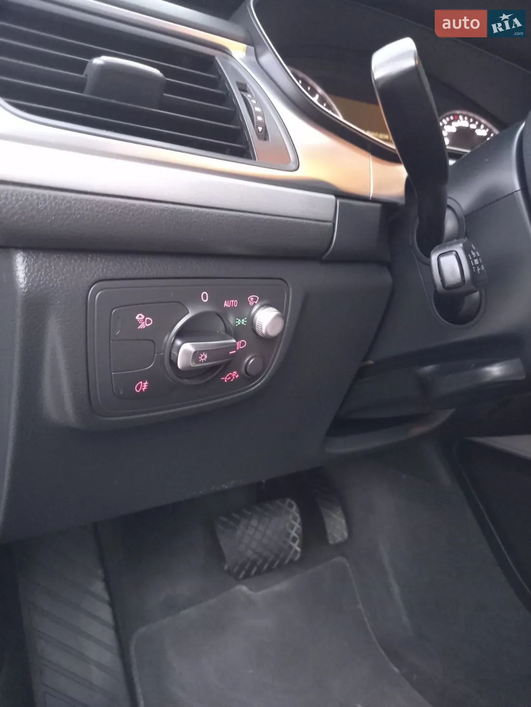 2013 Audi A6 - мініатюра 32