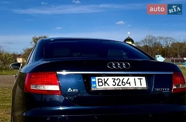 Седан Audi A6 2004 в Гоще