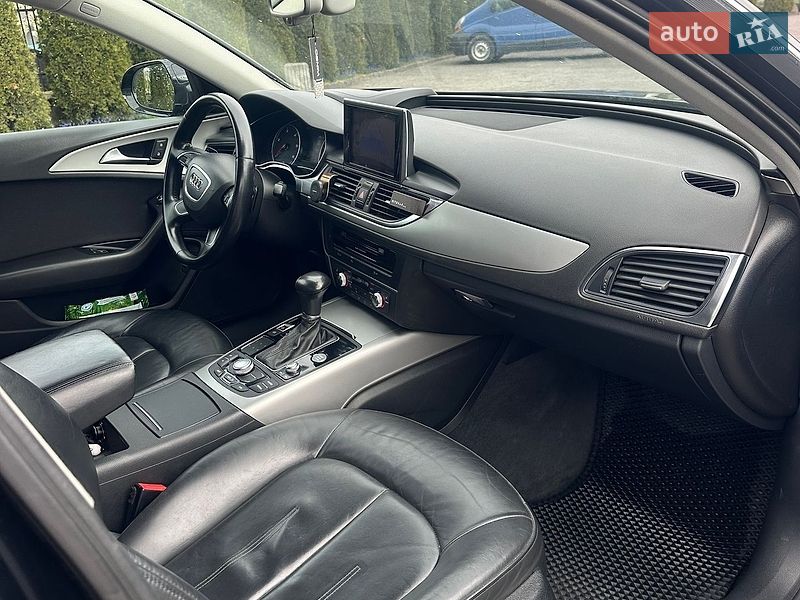 Седан Audi A6 2012 в Жовкве
