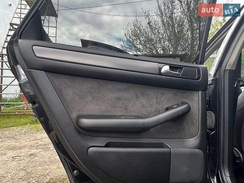 Седан Audi A6 2002 в Одессе