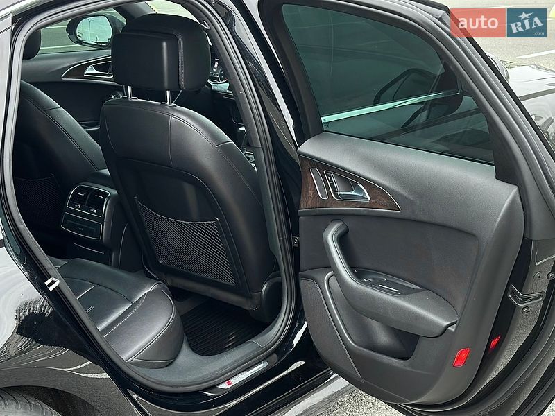 Седан Audi A6 2016 в Киеве