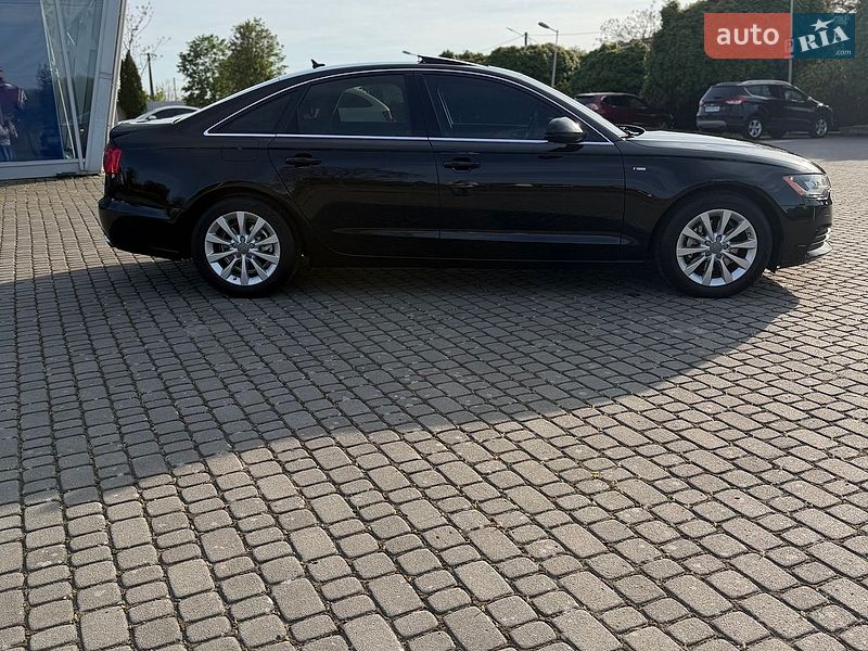Седан Audi A6 2012 в Ужгороде