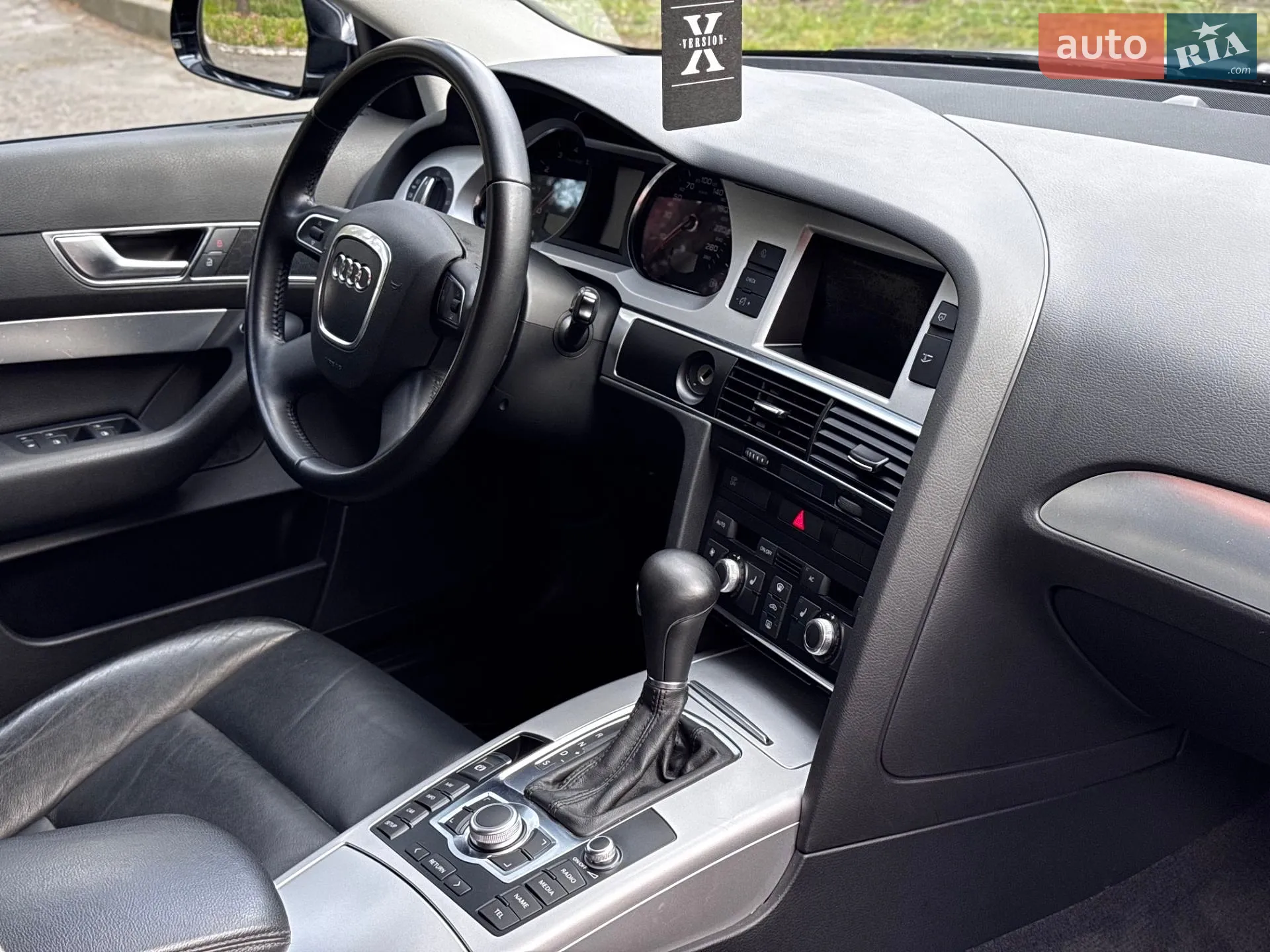 2010 Audi A6 - мініатюра 51