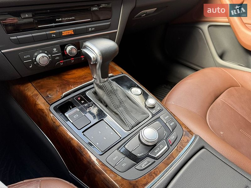 Седан Audi A6 2014 в Киеве