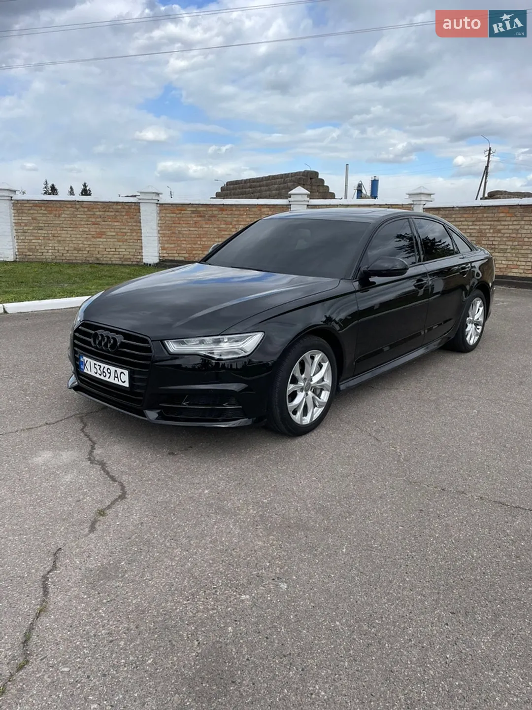 Audi A6 2016 VIN WAUF8AFC5HN080191 фото оголошення 10 з 14