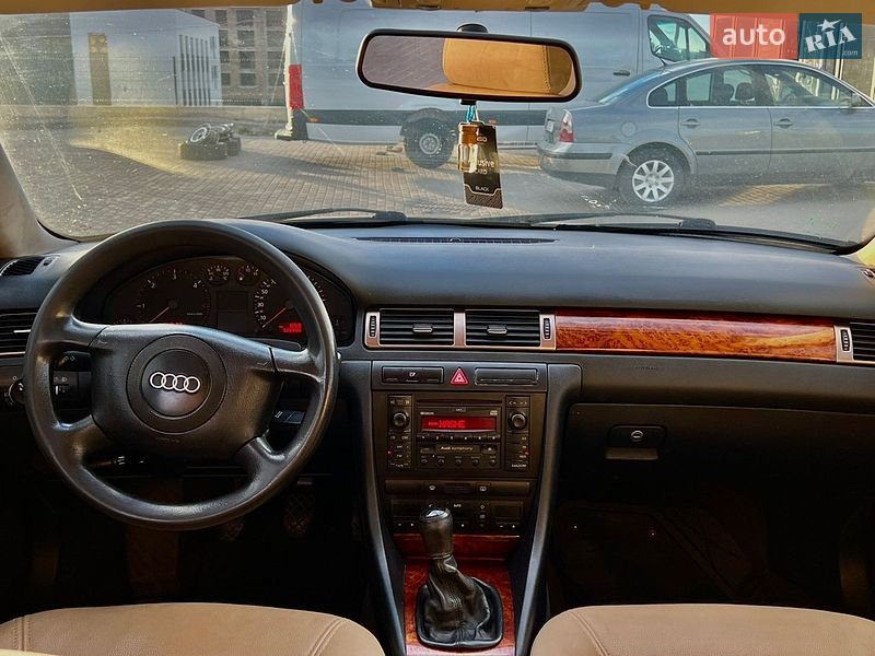 Універсал Audi A6 2000 в Рівному