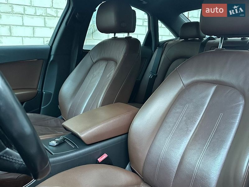 Седан Audi A6 2014 в Ровно