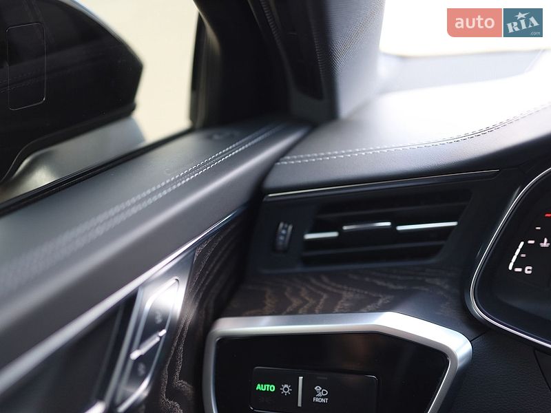 Седан Audi A6 2020 в Івано-Франківську