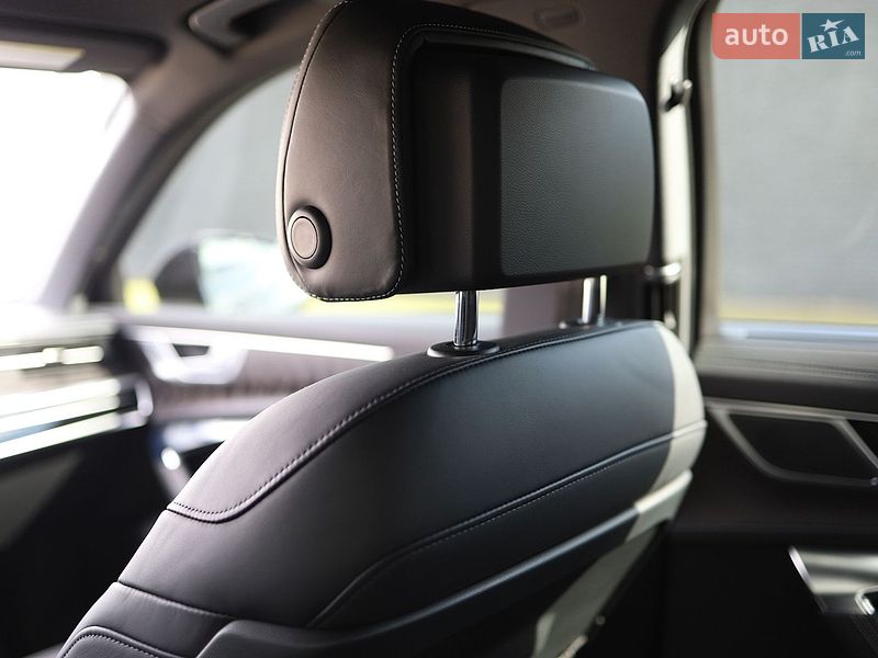 Седан Audi A6 2020 в Івано-Франківську