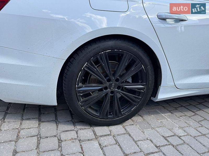 Седан Audi A6 2019 в Киеве