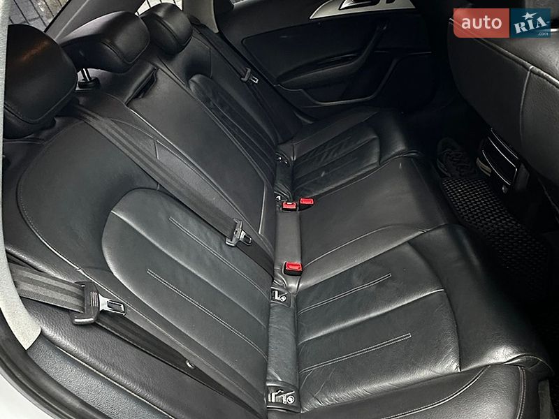Седан Audi A6 2012 в Дніпрі