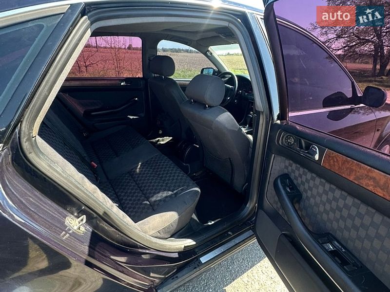 Седан Audi A6 1998 в Новоселках