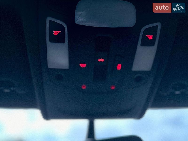 Седан Audi A6 2015 в Киеве