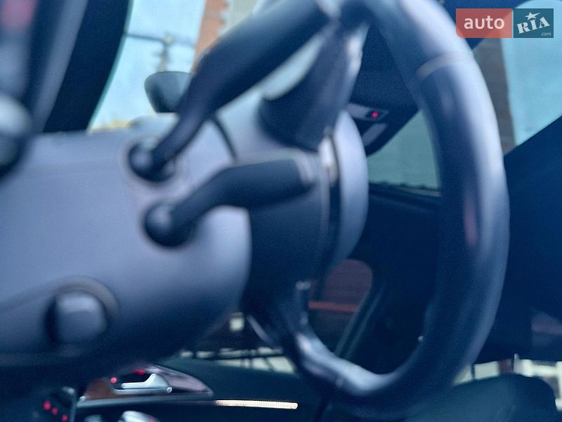 Седан Audi A6 2015 в Киеве