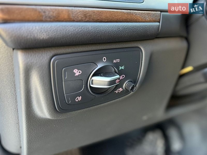 Седан Audi A6 2015 в Львові