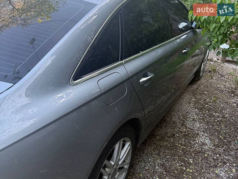 Седан Audi A6 2016 в Дніпрі