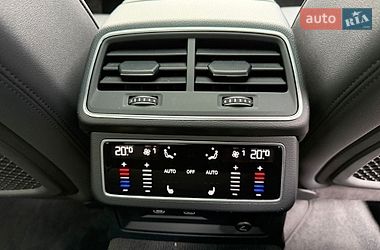 Седан Audi A6 2023 в Киеве
