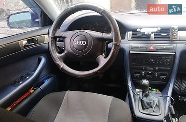 Седан Audi A6 1999 в Жашкове