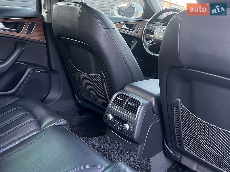 Седан Audi A6 2016 в Киеве