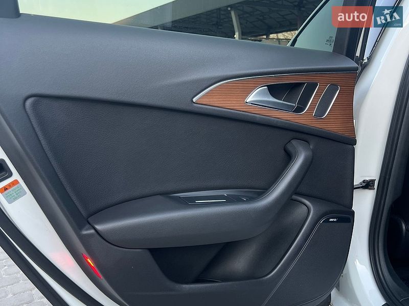 Седан Audi A6 2016 в Киеве