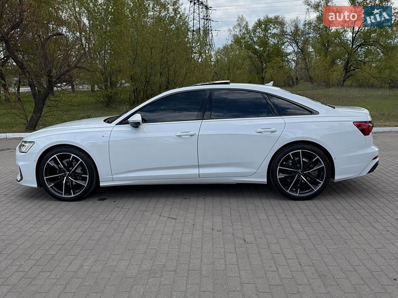 Седан Audi A6 2021 в Днепре