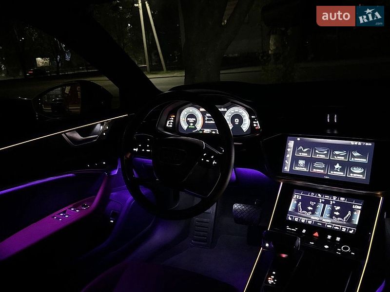 Седан Audi A6 2021 в Днепре