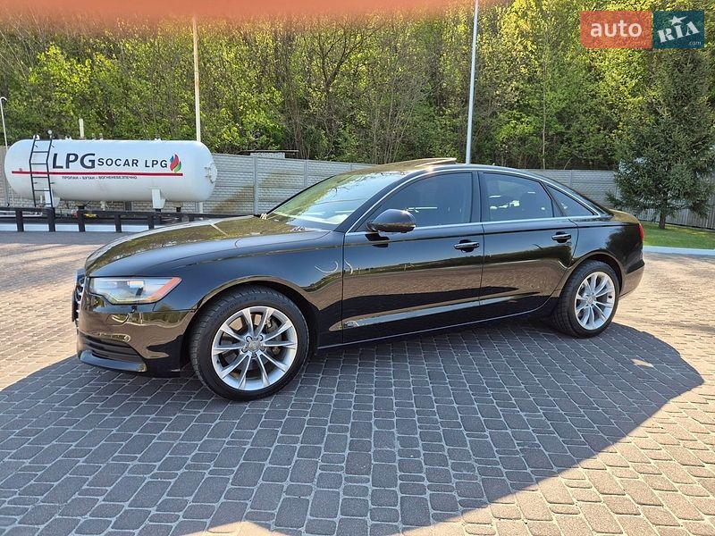Седан Audi A6 2014 в Киеве