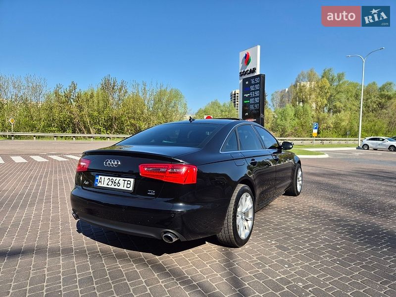 Седан Audi A6 2014 в Киеве