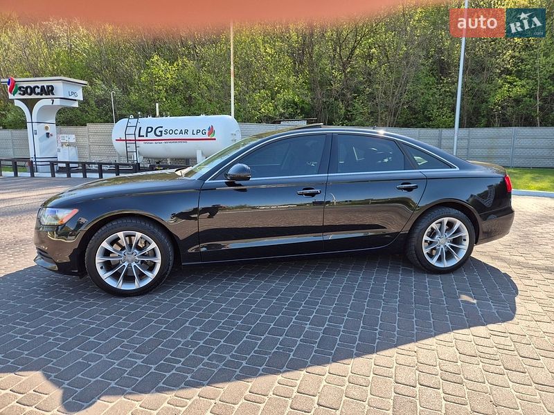 Седан Audi A6 2014 в Киеве
