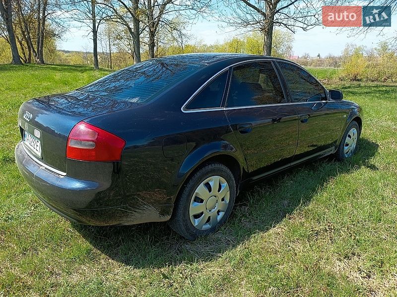 Седан Audi A6 2003 в Ромнах