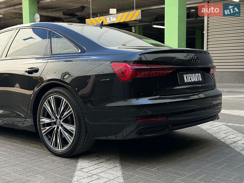 Седан Audi A6 2020 в Киеве