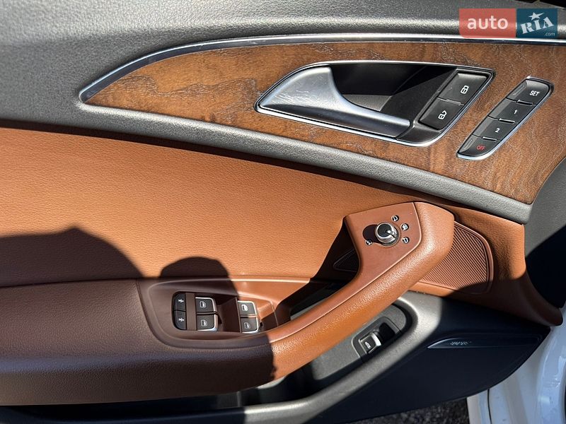 Седан Audi A6 2015 в Киеве