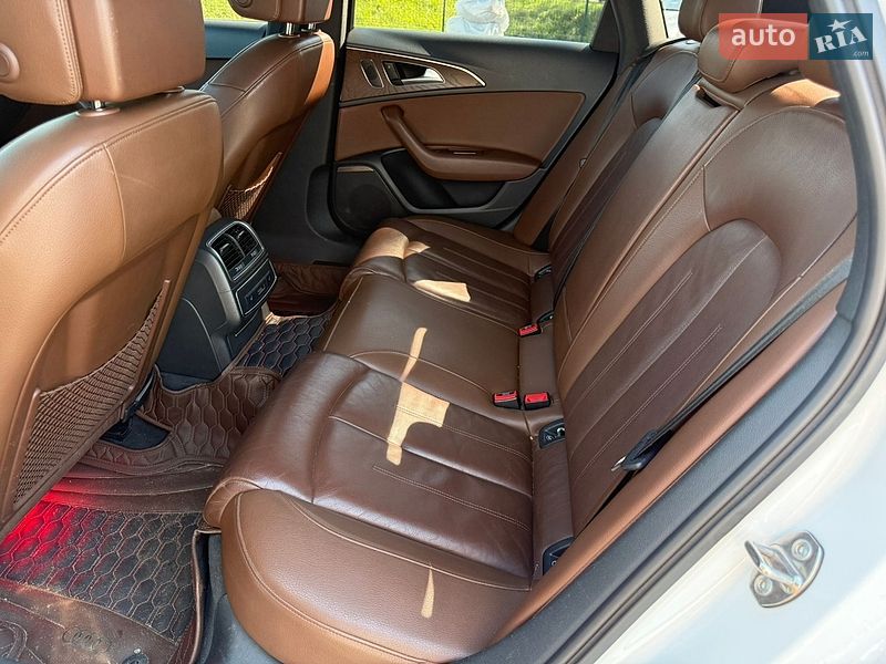 Седан Audi A6 2015 в Киеве