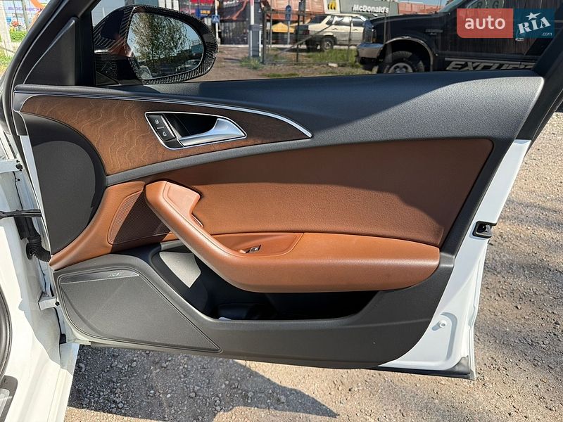 Седан Audi A6 2015 в Киеве