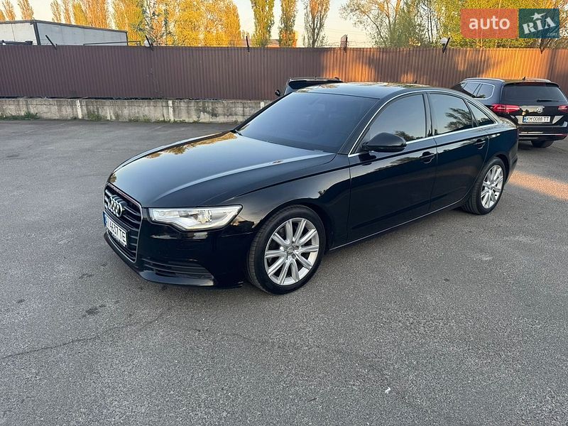 Седан Audi A6 2012 в Киеве