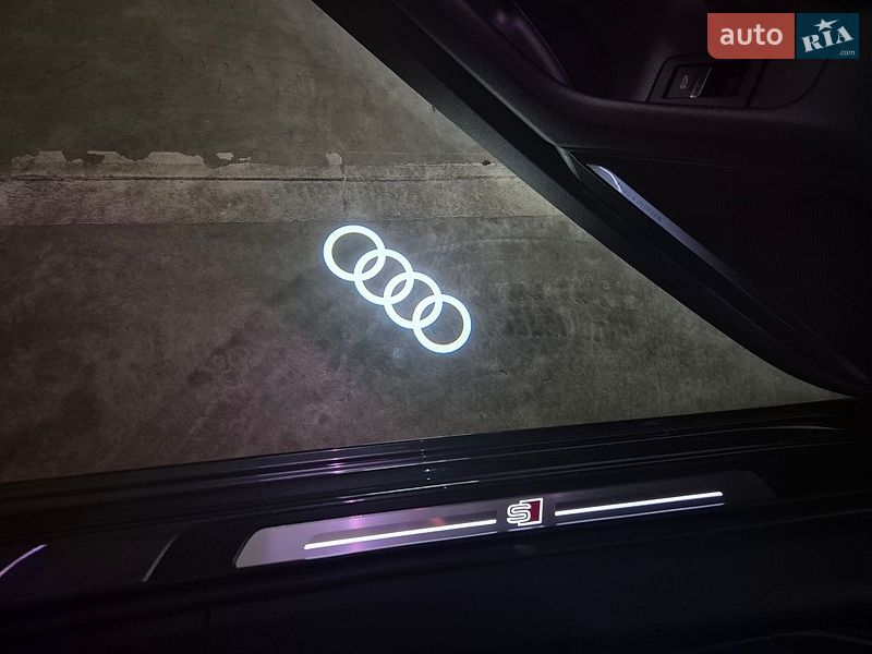 Седан Audi A6 2020 в Киеве