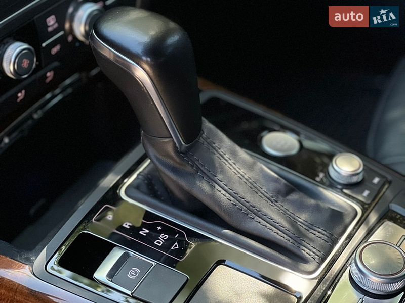 Седан Audi A6 2014 в Львове