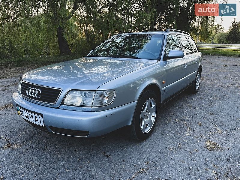 Універсал Audi A6 1996 в Млиніві